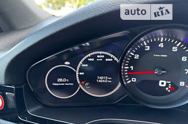 Внедорожник / Кроссовер Porsche Cayenne 2019 в Первомайске