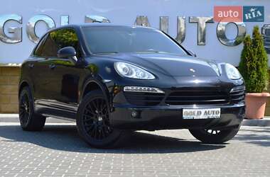 Внедорожник / Кроссовер Porsche Cayenne 2013 в 