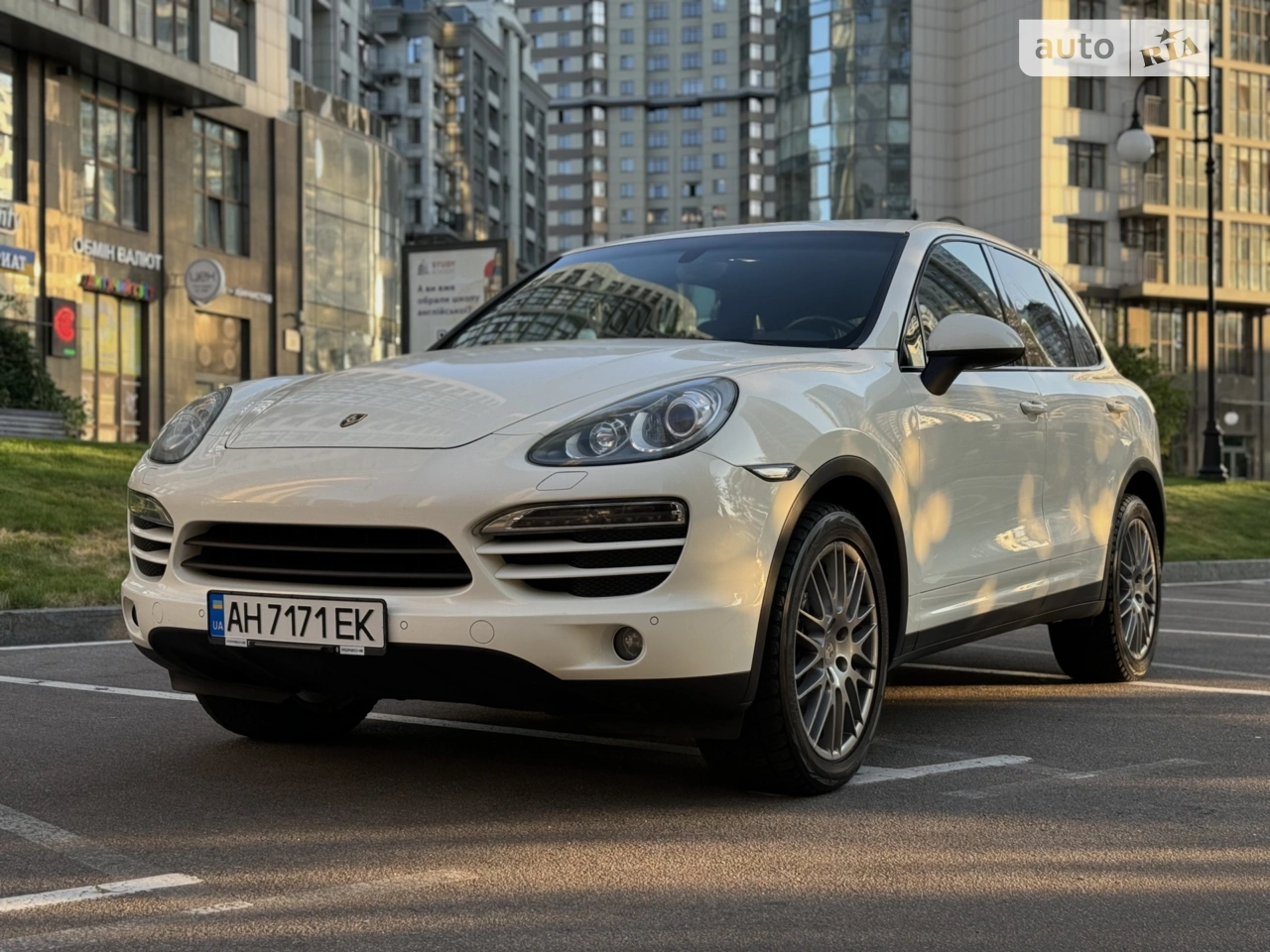 2010 Porsche Cayenne - мініатюра 19