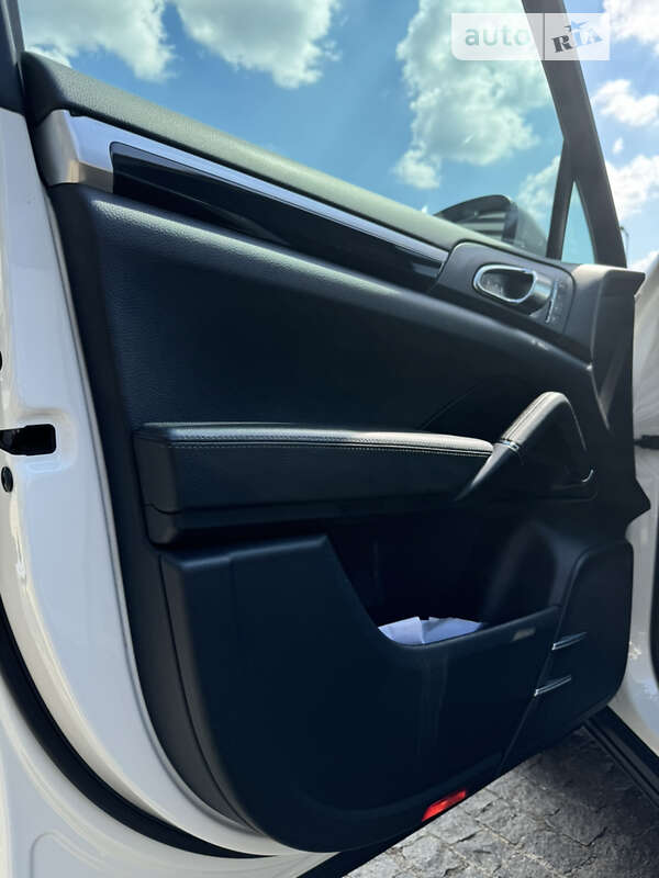 Внедорожник / Кроссовер Porsche Cayenne 2013 в Харькове фото 13 Внедорожник / Кроссовер Porsche Cayenne 2013 в Харькове