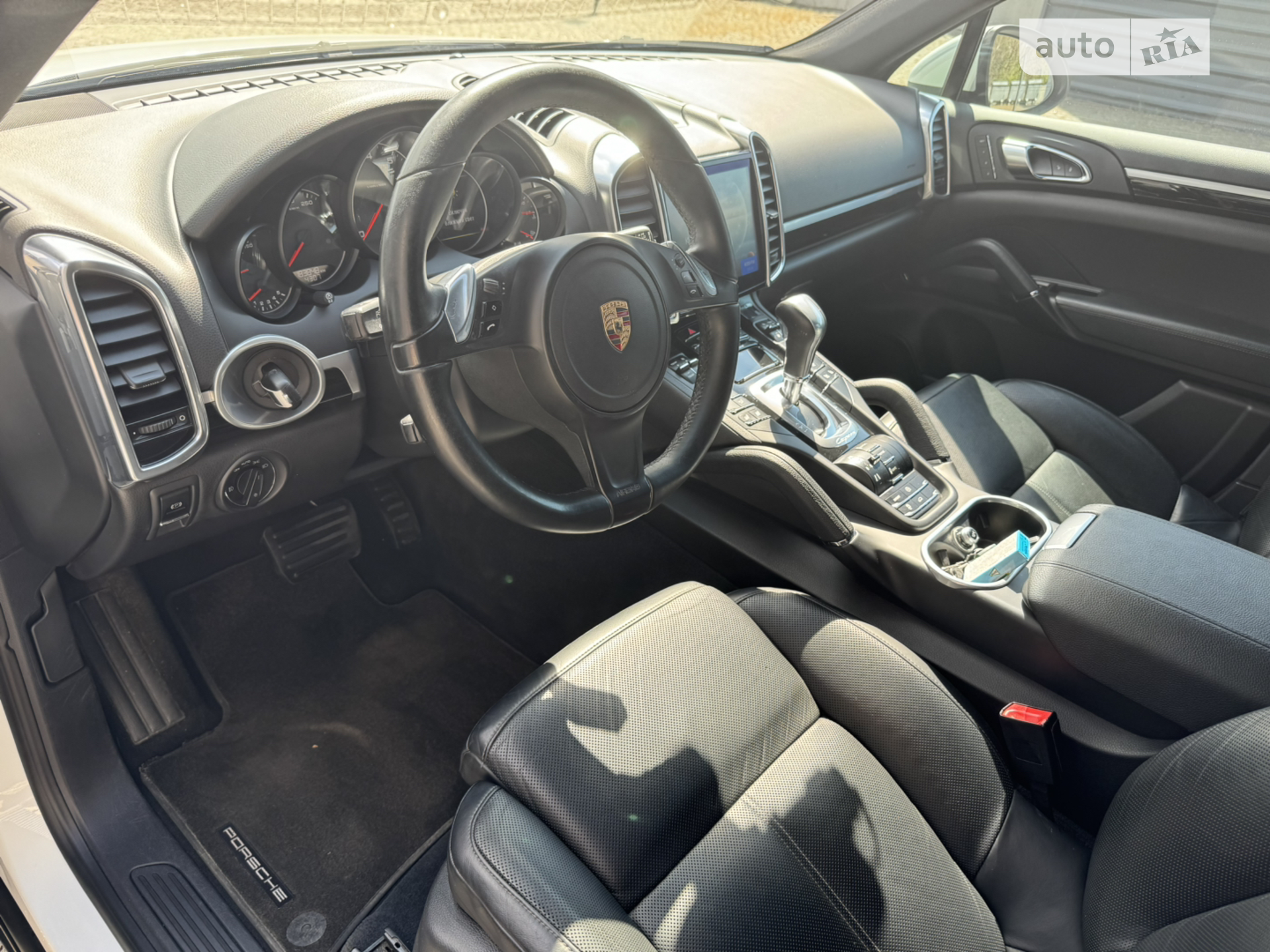 2013 Porsche Cayenne - мініатюра 21