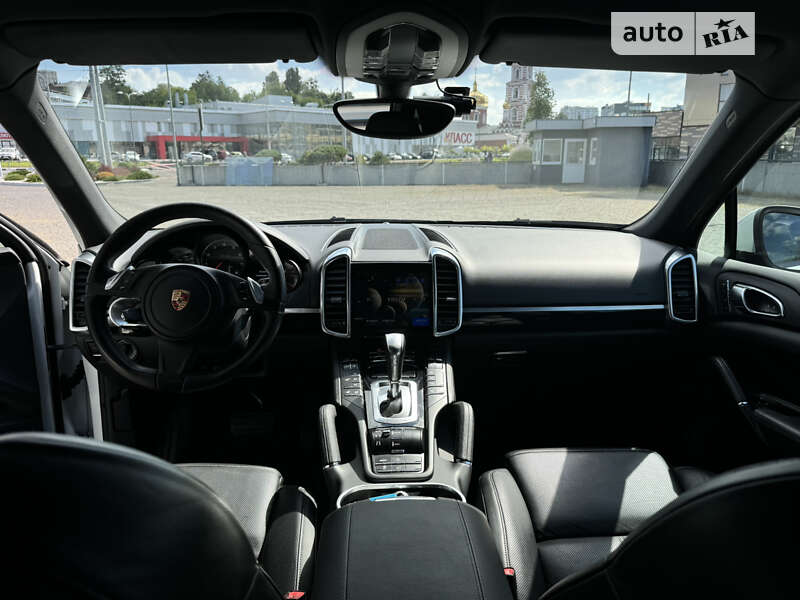 Внедорожник / Кроссовер Porsche Cayenne 2013 в Харькове фото 16 Внедорожник / Кроссовер Porsche Cayenne 2013 в Харькове
