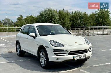 Позашляховик / Кросовер Porsche Cayenne 2010 в Києві