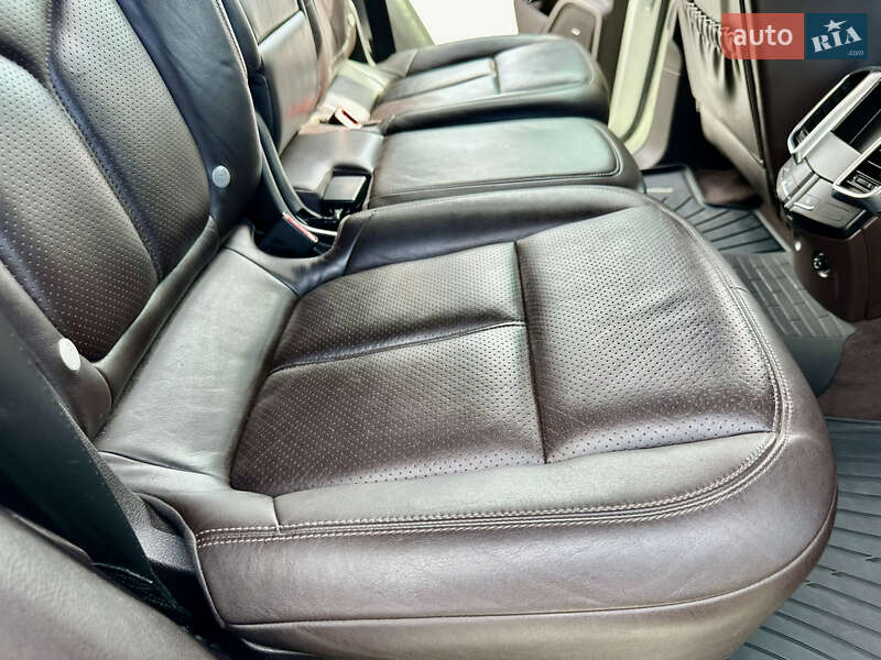 Позашляховик / Кросовер Porsche Cayenne 2010 в Києві