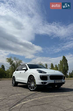 Porsche Cayenne 2017