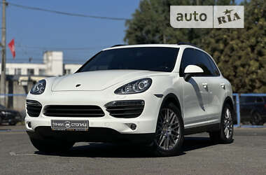 Позашляховик / Кросовер Porsche Cayenne 2010 в Києві