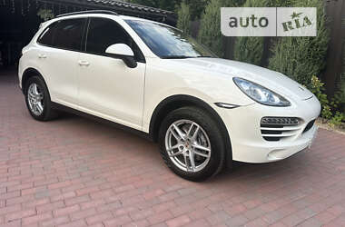 Внедорожник / Кроссовер Porsche Cayenne 2011 в Киеве