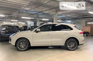 Позашляховик / Кросовер Porsche Cayenne 2022 в Києві