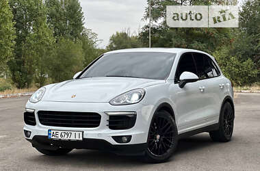 Позашляховик / Кросовер Porsche Cayenne 2014 в Дніпрі