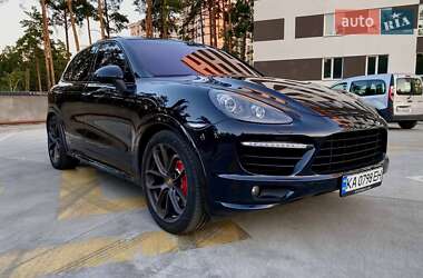 Позашляховик / Кросовер Porsche Cayenne 2010 в Києві