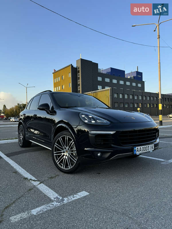 Porsche Cayenne 2015