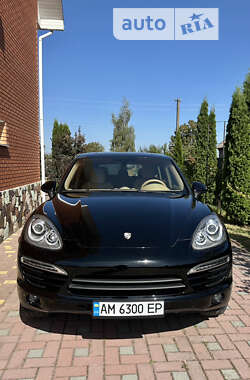 Внедорожник / Кроссовер Porsche Cayenne 2013 в 