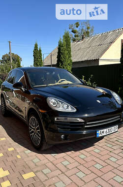 Внедорожник / Кроссовер Porsche Cayenne 2013 в 