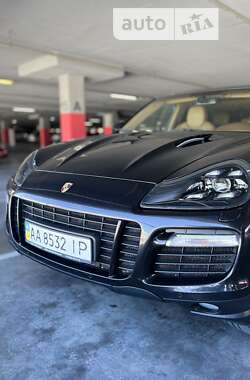 Позашляховик / Кросовер Porsche Cayenne 2008 в Львові