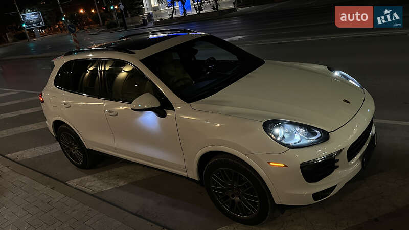 Позашляховик / Кросовер Porsche Cayenne 2017 в Одесі