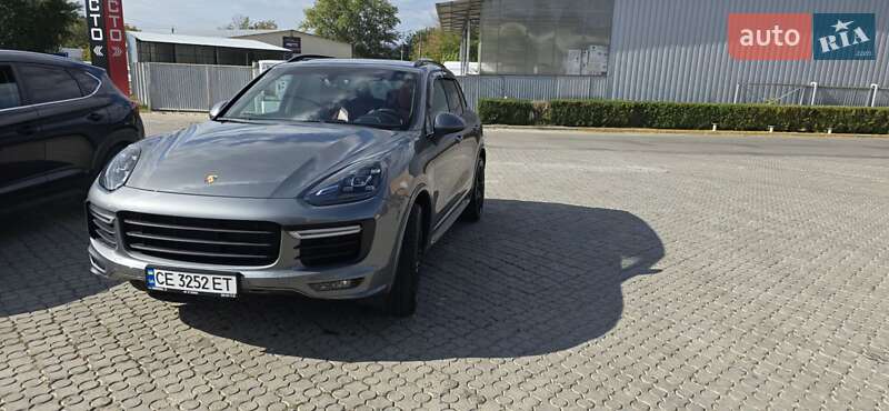 Внедорожник / Кроссовер Porsche Cayenne 2015 в Черновцах фото 53 Внедорожник / Кроссовер Porsche Cayenne 2015 в Черновцах