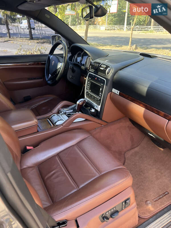 Позашляховик / Кросовер Porsche Cayenne 2008 в Херсоні