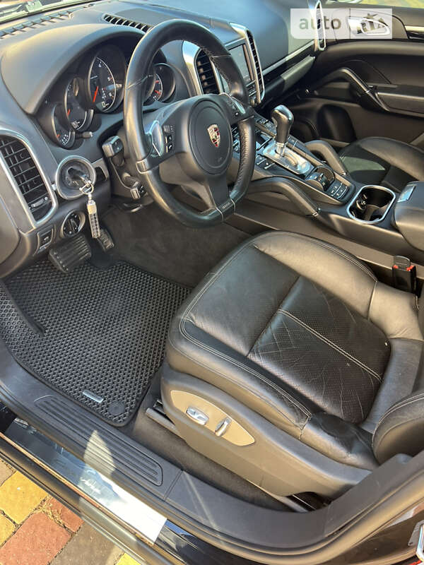 Позашляховик / Кросовер Porsche Cayenne 2011 в Івано-Франківську фото 13 Позашляховик / Кросовер Porsche Cayenne 2011 в Івано-Франківську