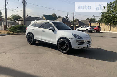 Позашляховик / Кросовер Porsche Cayenne 2014 в Харкові