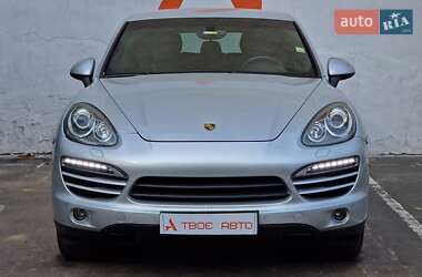 Позашляховик / Кросовер Porsche Cayenne 2012 в 
