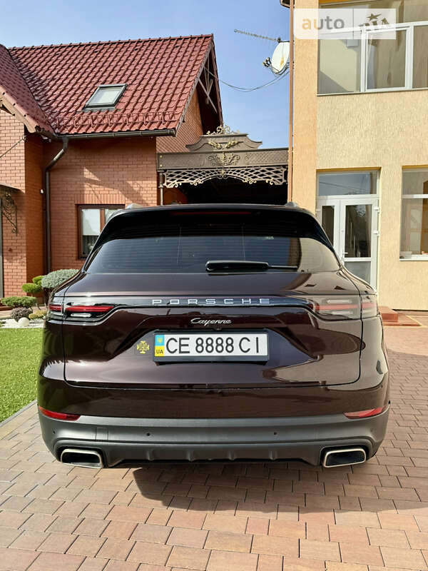 Внедорожник / Кроссовер Porsche Cayenne 2018 в Черновцах