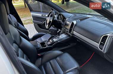 Позашляховик / Кросовер Porsche Cayenne 2010 в Запоріжжі