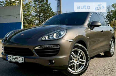 Позашляховик / Кросовер Porsche Cayenne 2010 в Києві