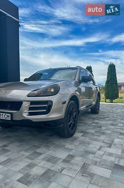 Позашляховик / Кросовер Porsche Cayenne 2007 в 
