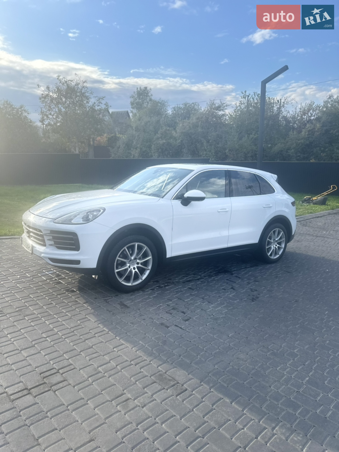 2019 Porsche Cayenne - мініатюра 36
