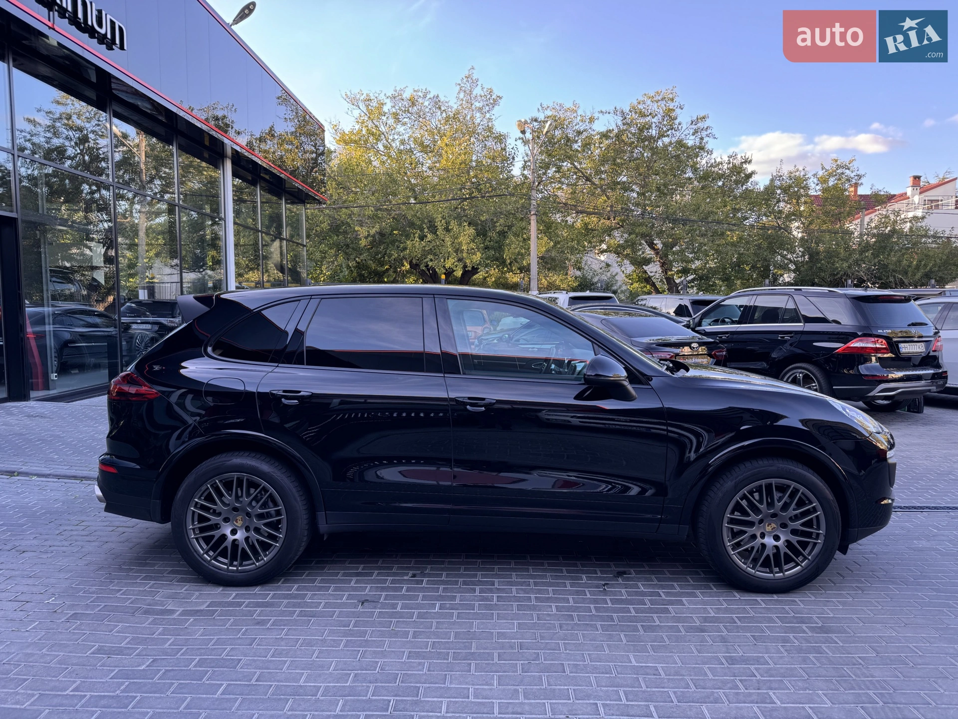 2016 Porsche Cayenne - мініатюра 7