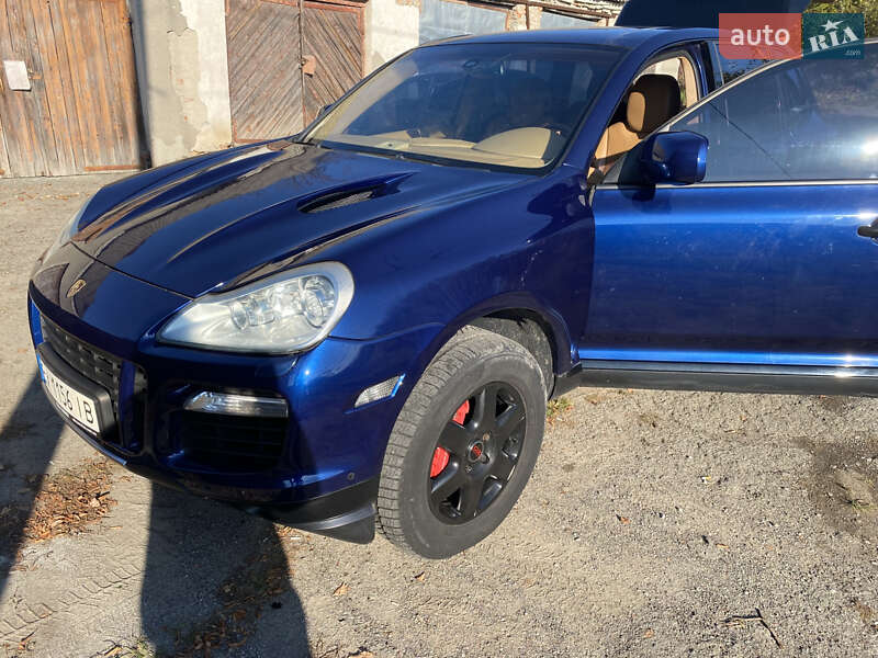 Позашляховик / Кросовер Porsche Cayenne 2008 в Віньківцях