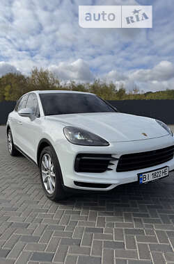 Позашляховик / Кросовер Porsche Cayenne 2019 в Полтаві