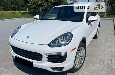 Porsche Cayenne 2015