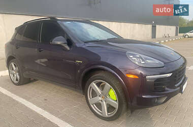 Porsche Cayenne 2016