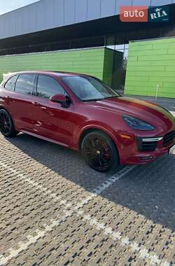 Porsche Cayenne 2015