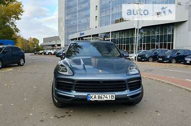 Внедорожник / Кроссовер Porsche Cayenne 2019 в Киеве