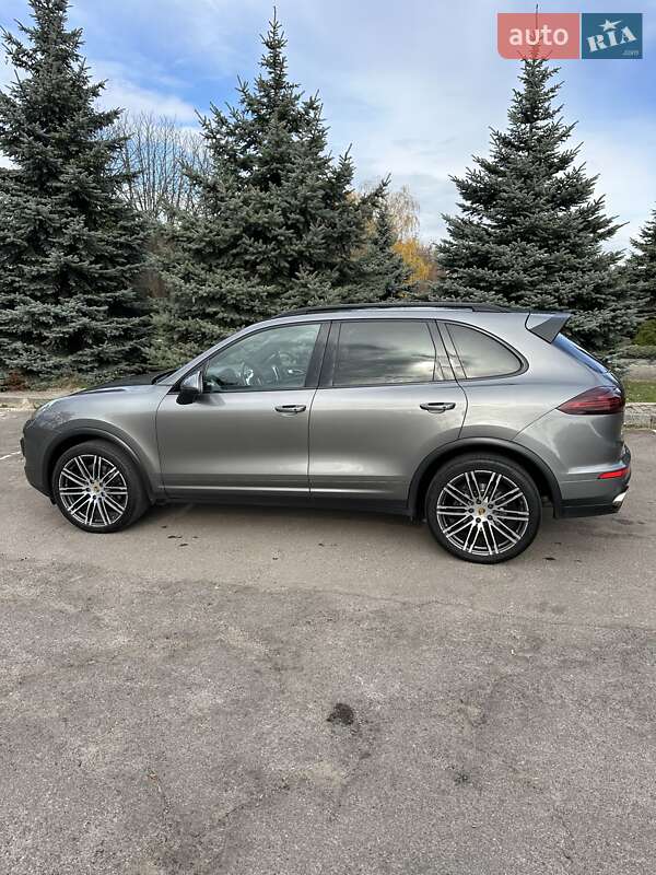 Позашляховик / Кросовер Porsche Cayenne 2017 в Львові фото 5 Позашляховик / Кросовер Porsche Cayenne 2017 в Львові