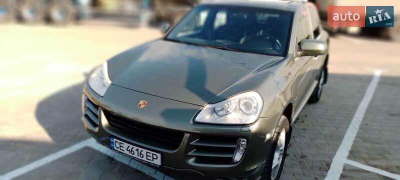 Позашляховик / Кросовер Porsche Cayenne 2008 в Чернівцях