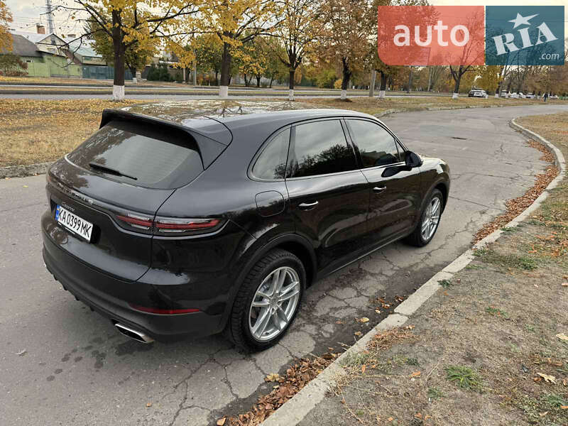 Позашляховик / Кросовер Porsche Cayenne 2019 в Києві