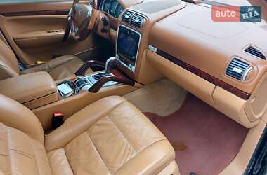 Внедорожник / Кроссовер Porsche Cayenne 2006 в 