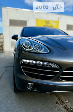 Внедорожник / Кроссовер Porsche Cayenne 2012 в Николаеве