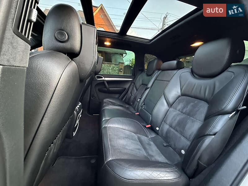 Позашляховик / Кросовер Porsche Cayenne 2008 в Броварах