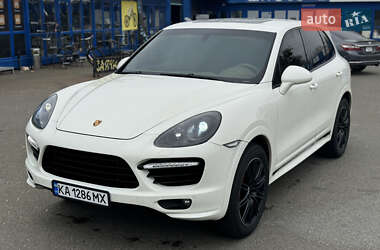 Porsche Cayenne 2011