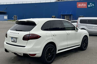 Позашляховик / Кросовер Porsche Cayenne 2011 в Києві