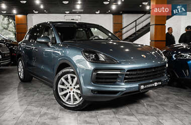 Внедорожник / Кроссовер Porsche Cayenne 2019 в Одессе