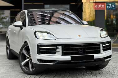 Позашляховик / Кросовер Porsche Cayenne 2023 в 