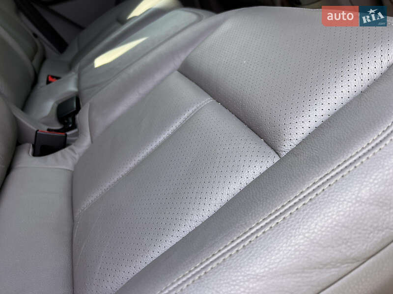 Внедорожник / Кроссовер Porsche Cayenne 2012 в Ахтырке