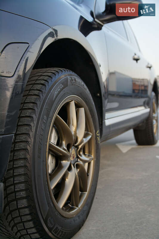 Позашляховик / Кросовер Porsche Cayenne 2006 в Києві