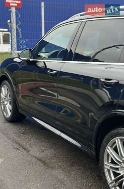 Внедорожник / Кроссовер Porsche Cayenne 2015 в 