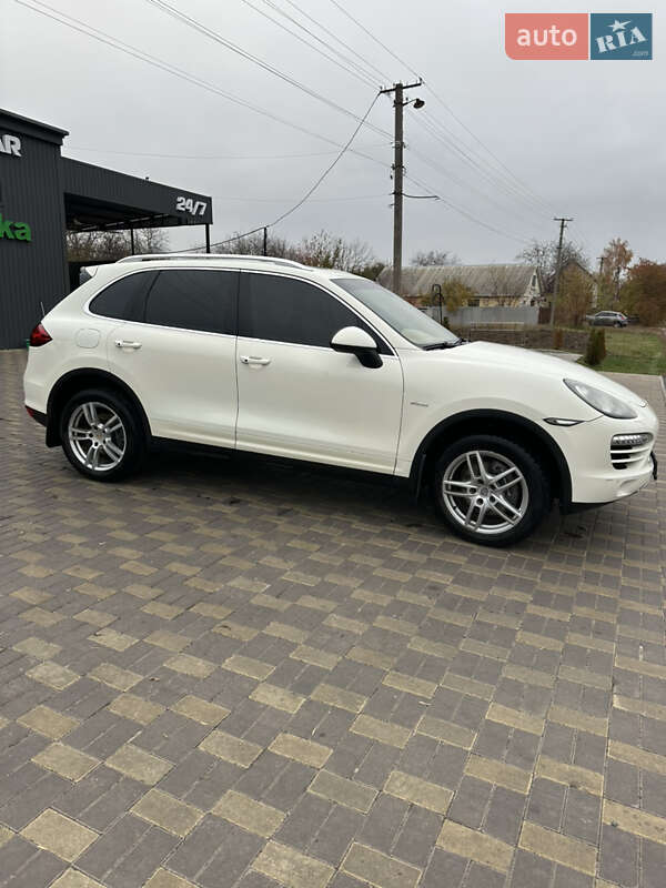 Позашляховик / Кросовер Porsche Cayenne 2010 в Диканьці